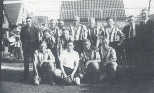 Voetbal toernooi 1943 te Zwartsluis
